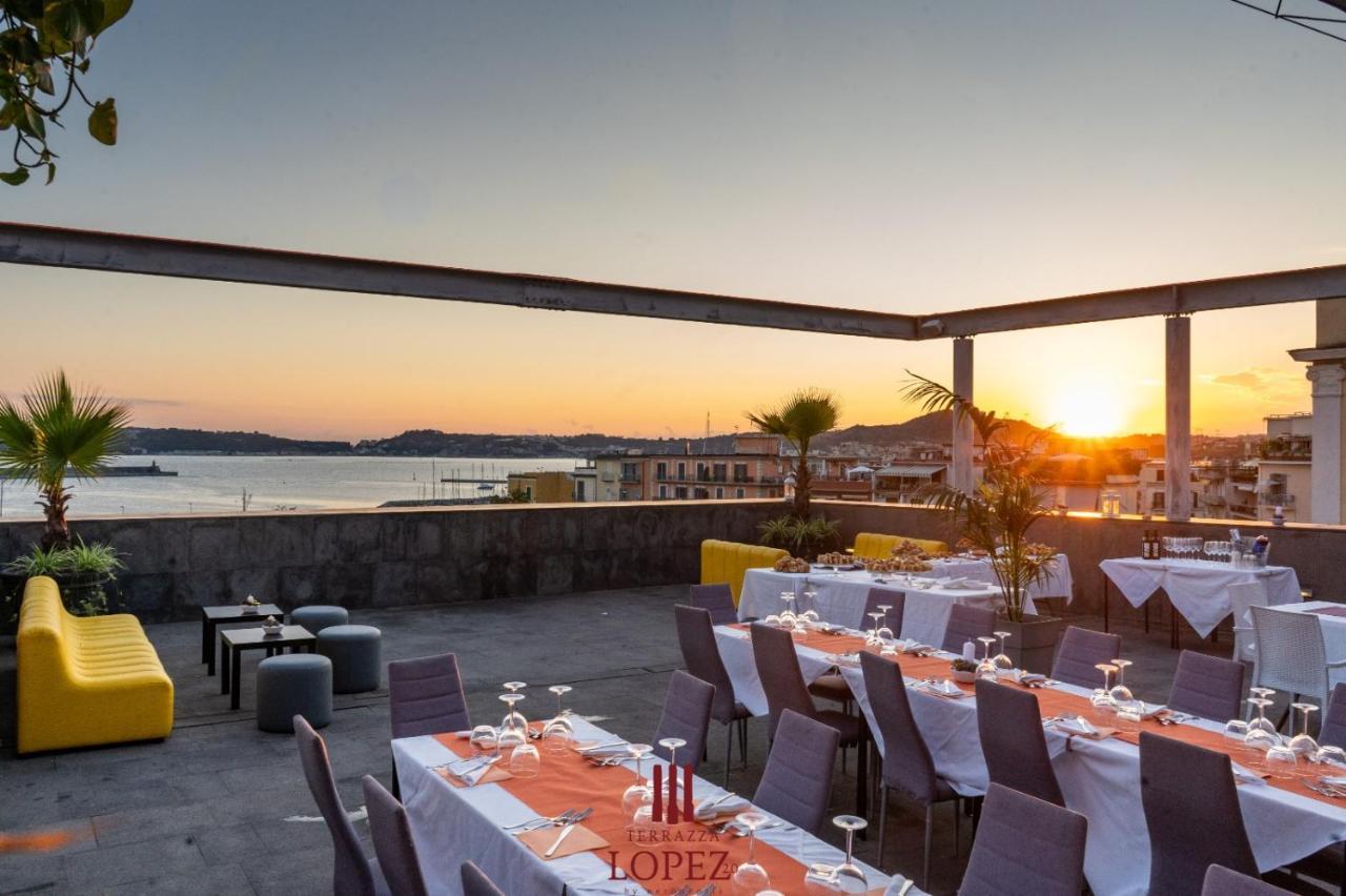 Hotel Terme Neronensis Pozzuoli Buitenkant foto